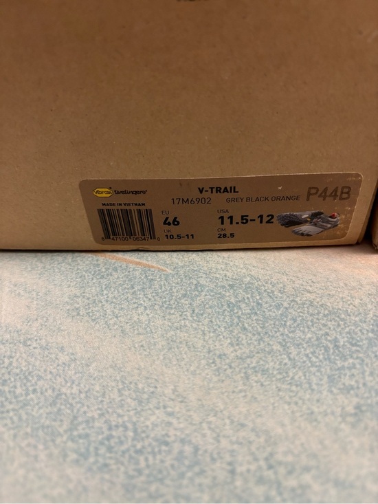 Vibram FiveFingers V Run Barefoot Running Shoes Grey Black orange Mens NIB main image 3